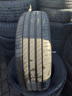 Michelin Primacy 4 215/60 R 17 96 H | nyári   DOT4220 4.8 mm