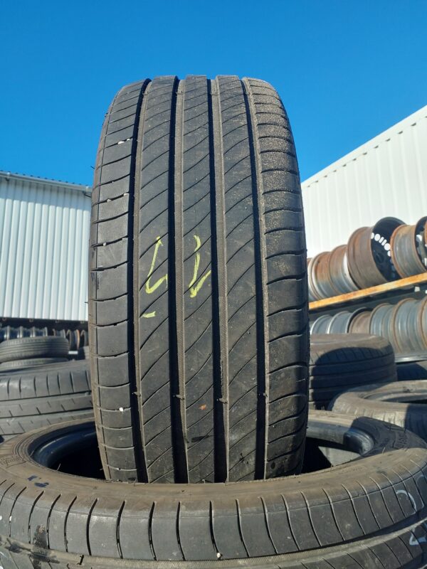 Michelin Primacy 4 205/45 R 17 88 H | nyári   DOT3520 4.8 mm