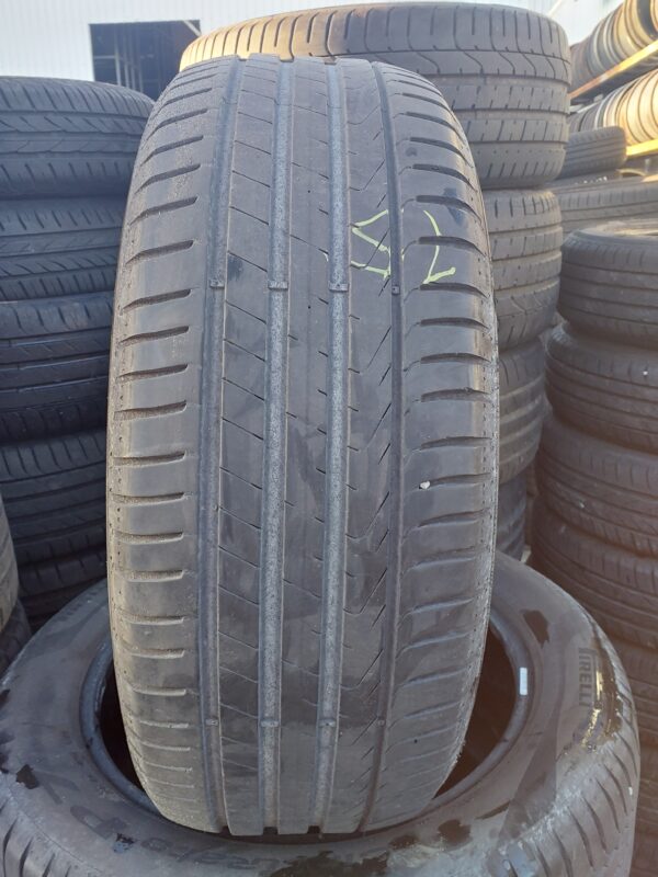 Pirelli Cinturato P7 seal 215/55 R 17 94 V | nyári   DOT4121 4.7 mm