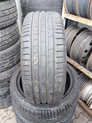 Pirelli P Zero seal 245/40 R 19 94 W | nyári   DOT4922 6.4 mm