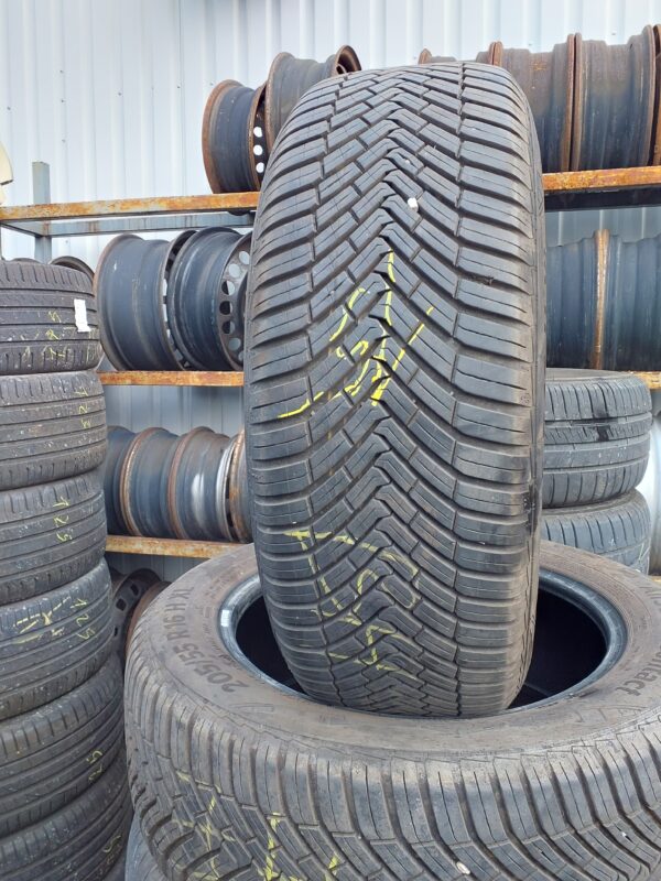Continental AllSeasonContact 205/55 R 16 94 H | négyévszakos   DOT2420 7.3 mm