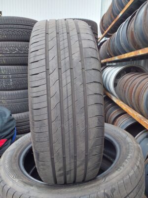 Goodyear Efficientgrip Performance 2 215/55 R 18 99 V | nyári   DOT4322 5.9 mm