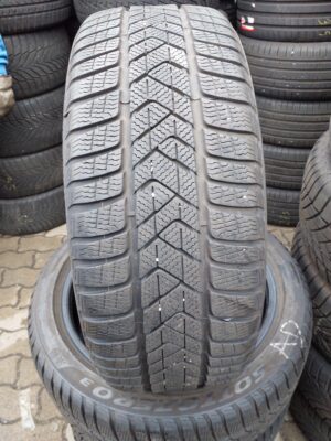 Pirelli SottoZero 3 rsc 225/45 R 18 95 V | téli   DOT3322 6.4 mm