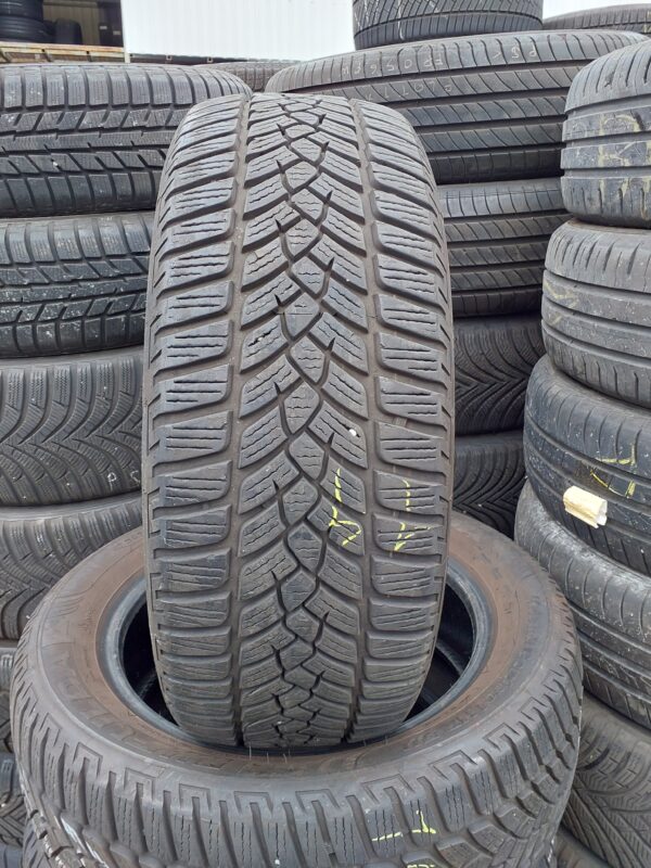 Fulda Kristall Control HP 2 205/55 R 16 91 H | téli   DOT2721 6.0 mm