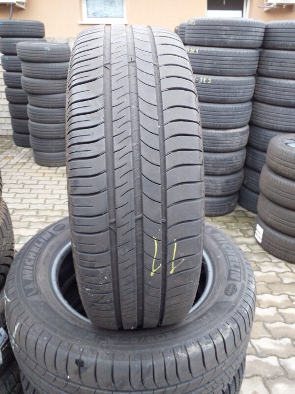 Michelin Energy Saver 205/60 R 16 92 W | nyári   DOT0221 4.6 mm