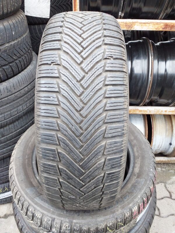Michelin Alpin 6 205/55 R 17 95 V | téli   DOT4620 6.3 mm