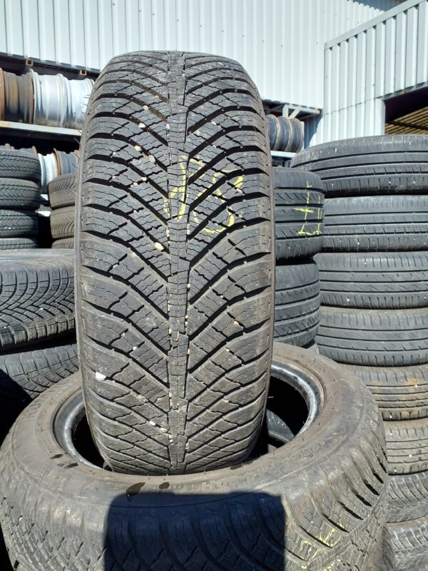 Kumho Ha31 185/55 R 14 80 H | négyévszakos   DOT0623 8 mm