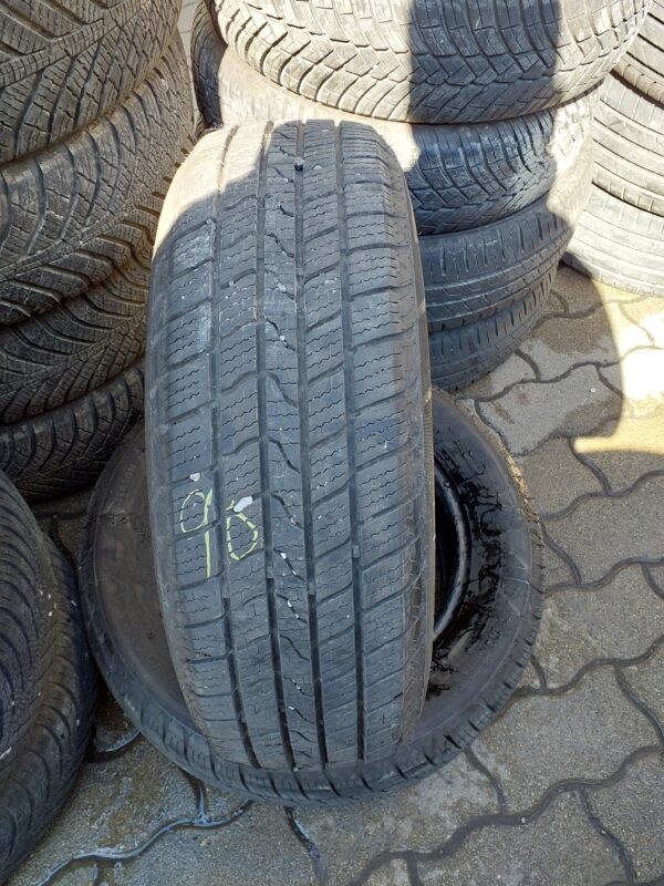 Windforce Catchfors a/s 185/65 R 15 88 H | négyévszakos   DOT3123 6.5 mm