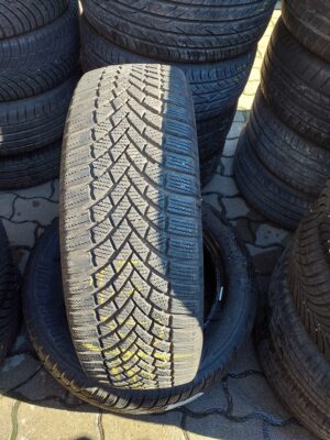 Bridgestone LM005 225/60 R 18 104 V | téli   DOT1922 6.7 mm