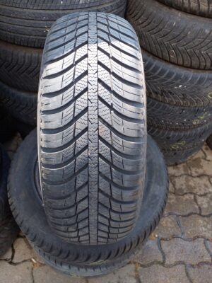 Nexen N-Blue4S WH17 185/60 R 14 82 T | négyévszakos   DOT4418 5.8 mm