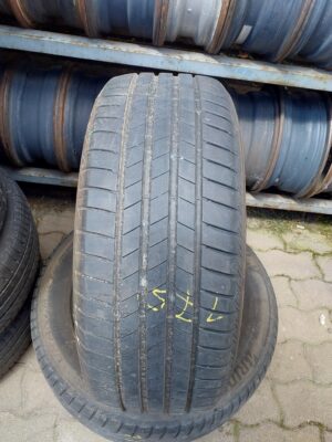 Bridgestone T005 235/55 R 17 99 W | nyári   DOT2320 5.2 mm