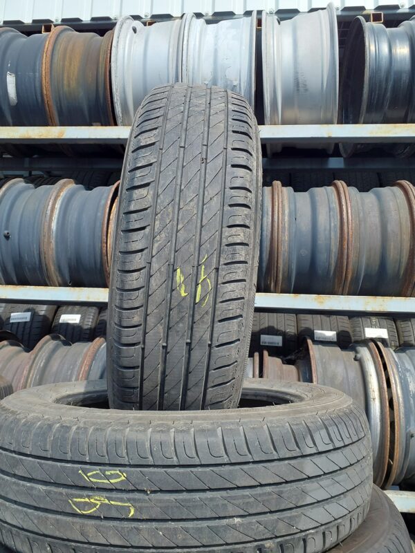Kleber Dynaxer HP4 175/65 R 15 84 H | nyári   DOT3421 5.1 mm