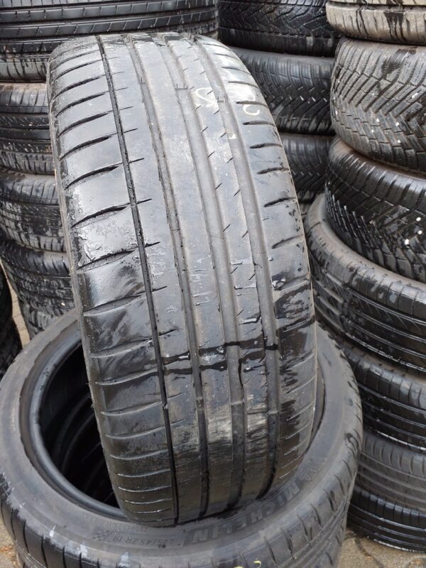 Michelin Pilot Sport 4 225/45 R 19 96 W | nyári   DOT4519 5.5 mm