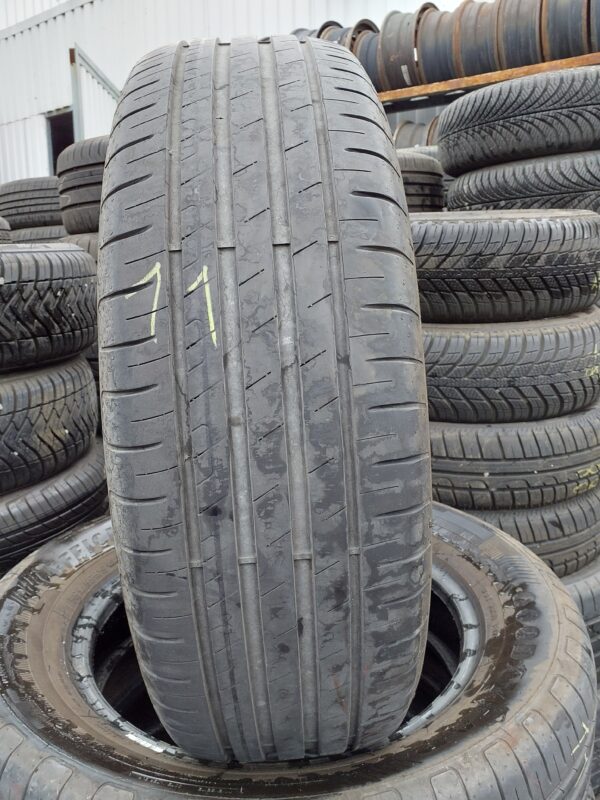 Goodyear Efficientgrip Performance 205/60 R 16 92 V | nyári   DOT3822 5.4 mm