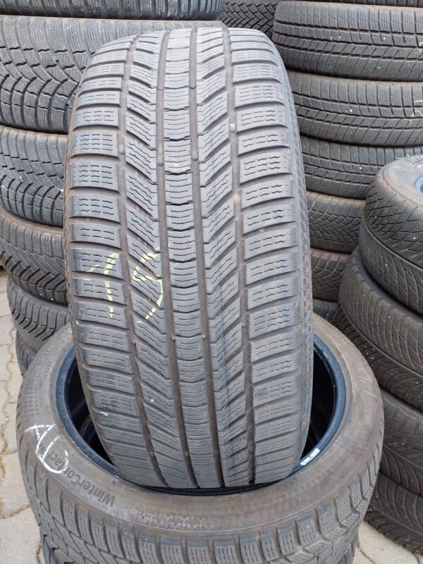 Continental Ts870p 235/40 R 19 96 V | téli   DOT2522 5.5 mm
