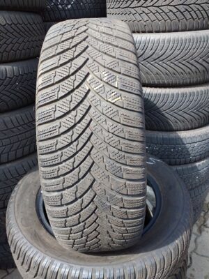 Firestone Winter hawk 4 235/60 R 18 107 V | téli   DOT1523 5.8 mm
