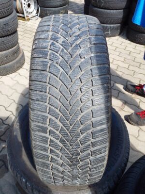 Bridgestone LM005 235/60 R 18 107 V | téli   DOT3821 4.5 mm