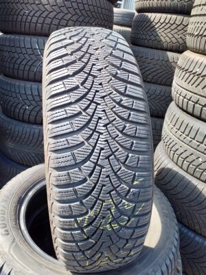 Goodyear UG9 + 205/60 R 16 92 H | téli   DOT4121 7.3 mm