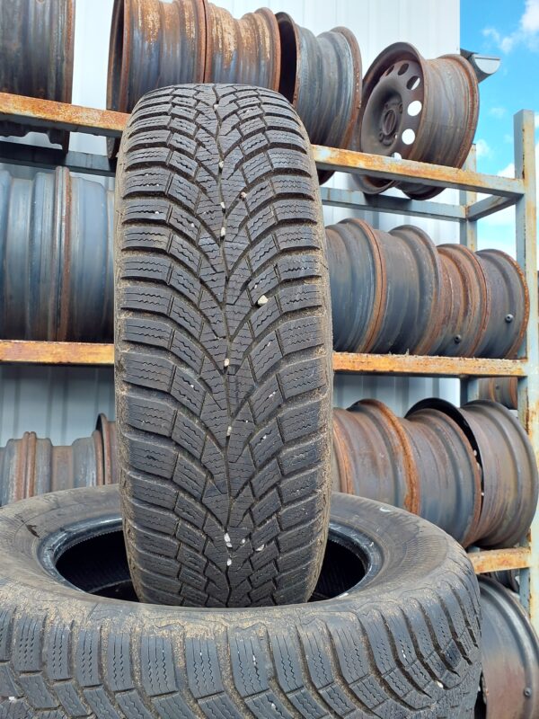 Continental Ts870 185/65 R 15 88 T | téli   DOT2923 7.9 mm