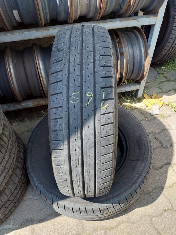 Pirelli Carrier Camper 215/75 R 16 C 113 R | nyári   DOT1818 8 mm