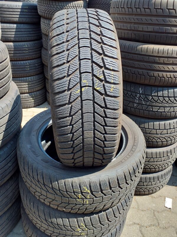 General snow grabber plus 235/55 R 18 104 H | téli   DOT4122 6.8 mm