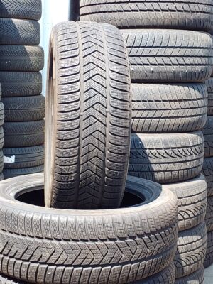 Pirelli Scorpion Winter 235/55 R 19 101 H | téli   DOT3819 5.2 mm