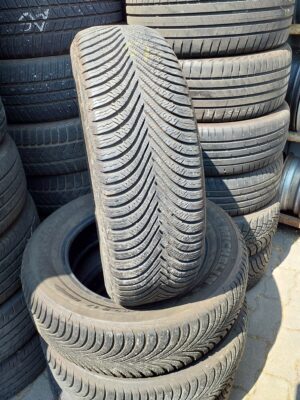 Michelin Alpin 5 215/65 R 17 99 H | téli   DOT2419 5.8 mm