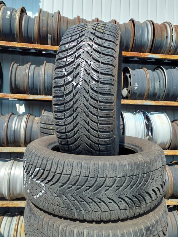 Michelin Alpin A4 195/55 R 15 85 H | téli   DOT4019 5.8 mm