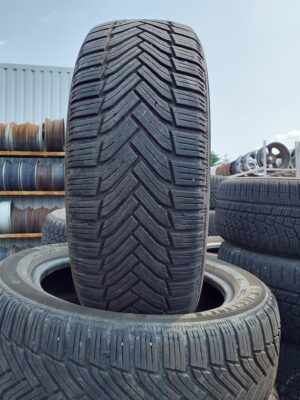 Michelin Alpin 6 195/55 R 16 91 H | téli   DOT0220 5.5 mm