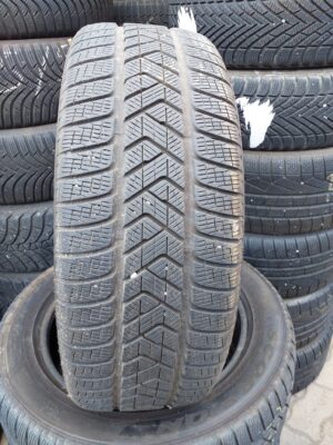 Pirelli Scorpion Winter 235/55 R 18 104 H | téli   DOT2818 5.3 mm
