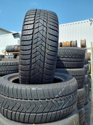 Pirelli SottoZero 3 225/50 R 17 98 H | téli   DOT3923 6.2 mm