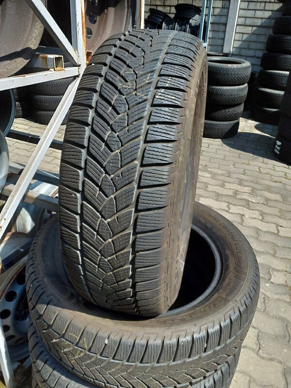 Fulda Kristall controll suv 225/60 R 17 103 V | téli   DOT3222 6 mm