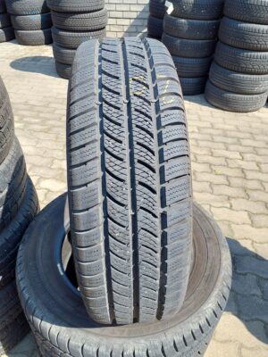 Continental VanContact Winter2 205/65 R 16 C 107/105 T | téli   DOT3321 10.5 mm