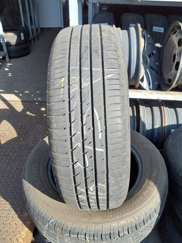 Kumho Ecowing ES31 215/60 R 16 95 V | nyári   DOT1820 6.7 mm