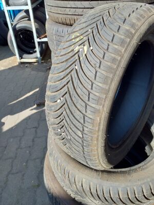 Kleber Quadraxer 3 195/50 R 15 82 V | négyévszakos   DOT4722 6.4 mm