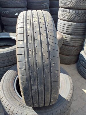Yokohama BluEarth-XT AE61 215/65 R 16 98 H | nyári   DOT3523 5.2 mm