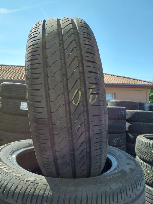 Cooper Cs7 195/60 R 15 88 H | nyári   DOT3022 6.4 mm