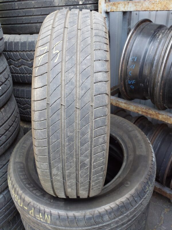 Michelin Primacy  4 195/65 R 15 91 H | nyári   DOT0920 5.1 mm