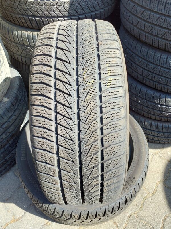 Bestdrive Bestdrive winter 245/45 R 18 100 V | téli   DOT2722 6.2 mm