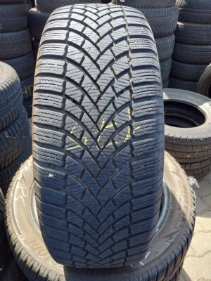 Bridgestone LM005 215/55 R 18 99 V | téli   DOT2721 6 mm