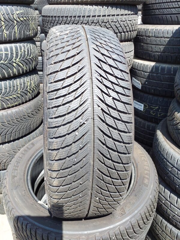Michelin Pilot Alpin 5 SUV 235/50 R 19 103 V | téli   DOT3823 7.4 mm