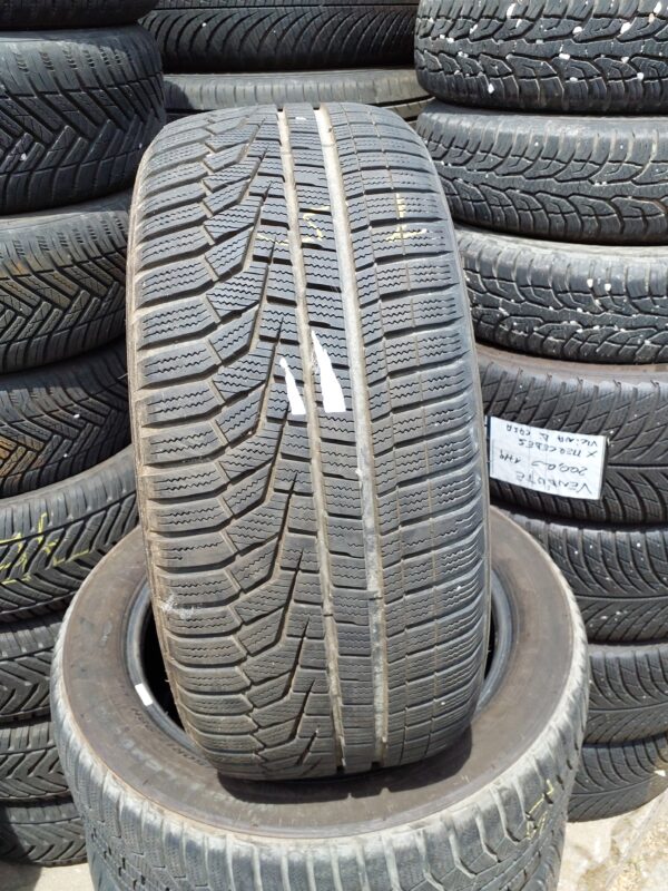 Hankook W320 225/50 R 17 98 H | téli   DOT4720 6.3 mm