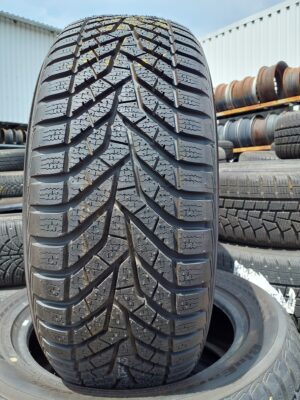 Yokohama BluEarth Winter V905 195/55 R 15 85 H | téli   DOT3319