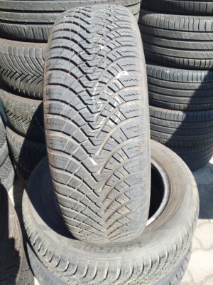 Laufenn LH71 175/65 R 14 82 T | négyévszakos   DOT3922 5.1 mm