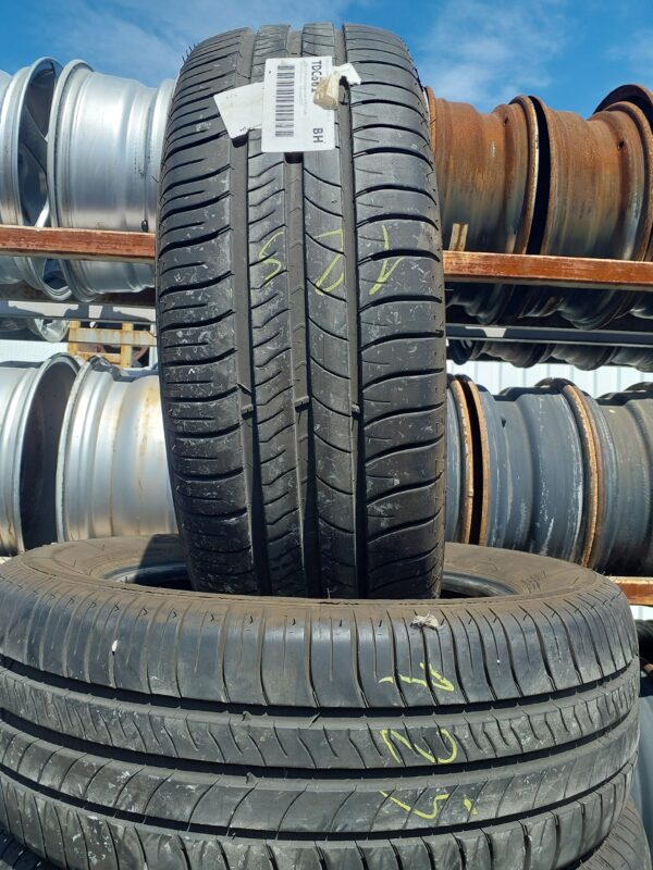 Michelin Energy Saver + 205/60 R 16 92 H | nyári   DOT1321 5.5 mm