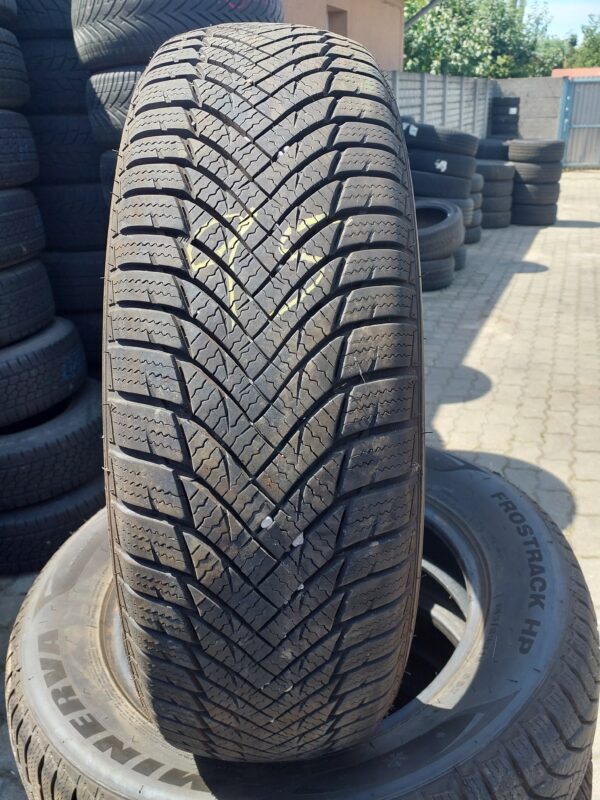 Minerva Frosttrack hp 185/65 R 15 88 T | téli   DOT2923 6.8 mm