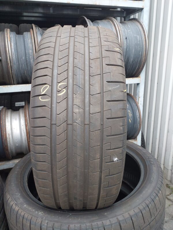 Pirelli P-Zero MGT1 265/40 R 21 105 Y | nyári   DOT1123 5.7 mm
