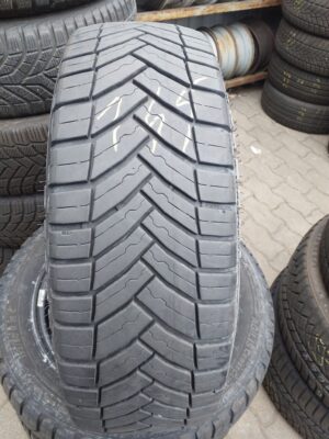 Michelin Agilis Crossclimate 195/60 R 16 C 99/97 H | négyévszakos   DOT5121 6.5 mm