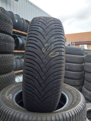 BFGoodrich G Force winter2 205/65 R 15 94 T | téli   DOT4020 5.9 mm