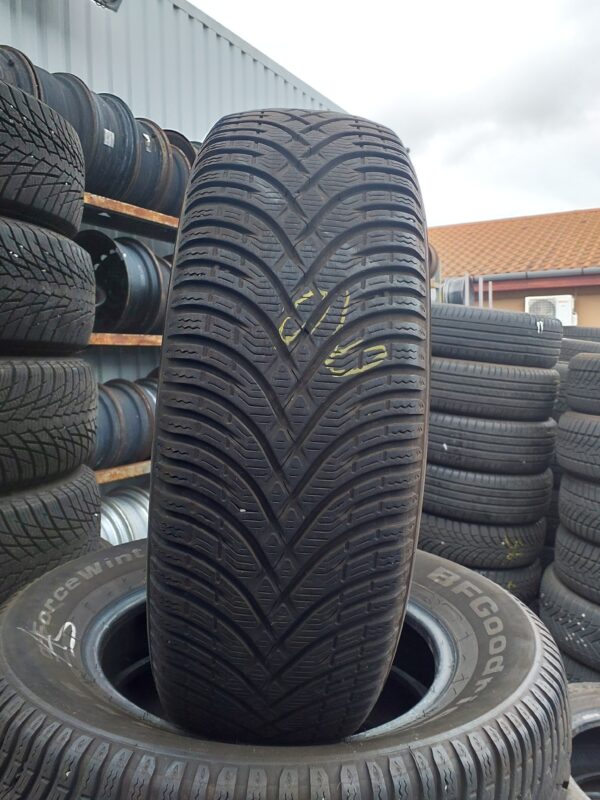 BFGoodrich G Force winter2 205/65 R 15 94 T | téli   DOT4020 5.9 mm